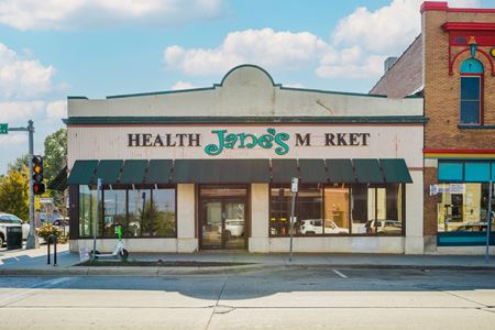 Retail Building for Lease - Omaha
