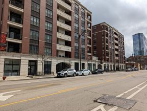 South Loop Retail/Office Space Near Wintrust Arena and McCormick Place