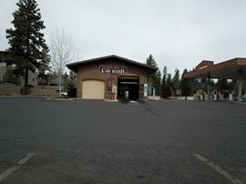 1045 W Rail Way