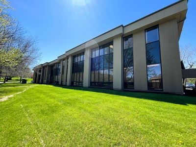 15 Fishers Road