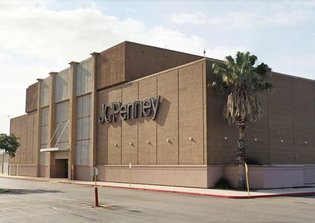 South Park Mall - Retail For Lease in San Antonio