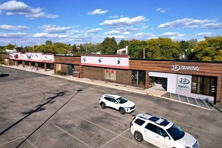Retail space for Rent at 408-426 Elmwood Dr in Lansing