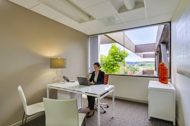 Barrister Executive Suites - Del Mar - Solana Beach