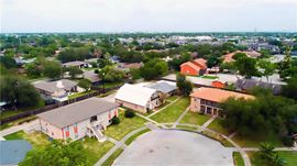3618, 3622, 3625 Crestbrook Ct