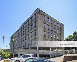 Riverside Plaza