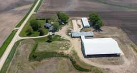 Large Industrial Warehouse with Flexible Layout & High-Capacity Doors