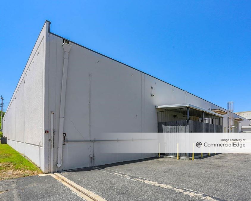 9300 Mason Avenue, Chatsworth, CA Industrial Building