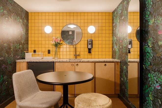 WeWork - 450 Park Ave S