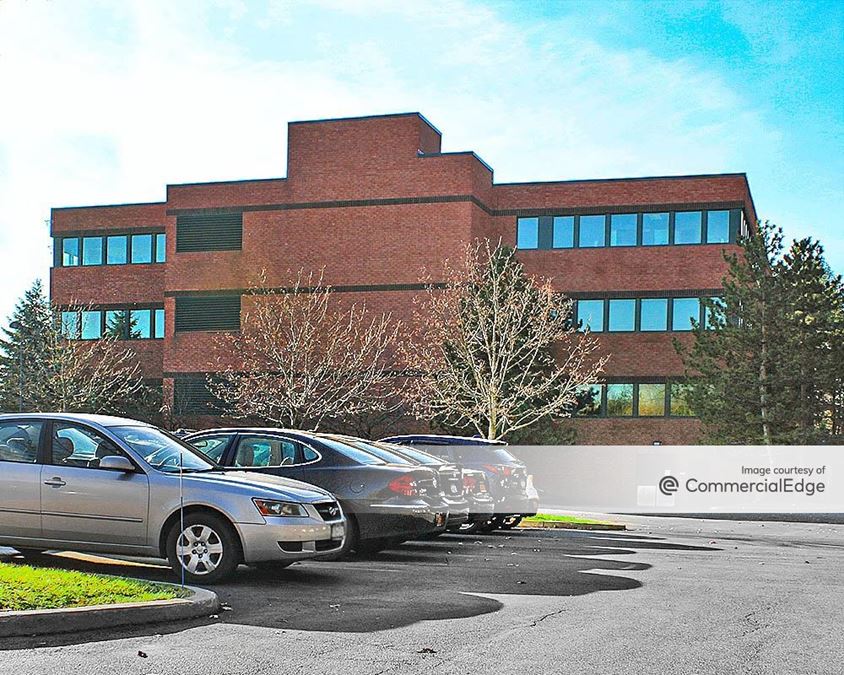 5 Maxwell Drive, Clifton Park, NY Office Building