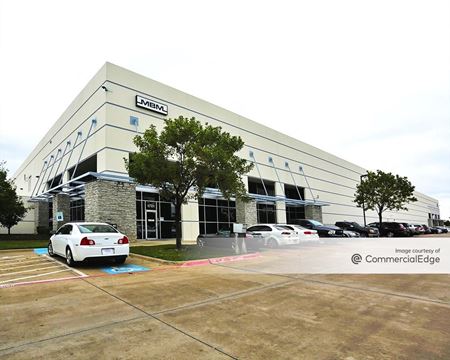 Photo of commercial space at 4721 Mountain Creek Pkwy in Dallas