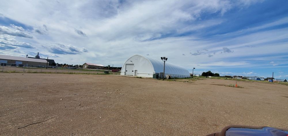 7,000 SQ FT SHOP ON 4.8 Acres In Stanley, ND