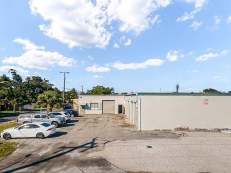 Photo of commercial space at 201 SE 10th Ave in Boynton Beach