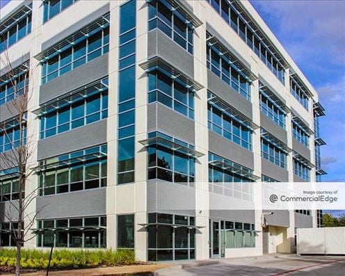 The Offices at Greenhouse