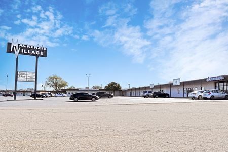 Photo of commercial space at 1702 Parkway Drive in Lubbock