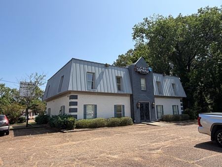 Office space for Rent at 10 Lakeland Circle in Jackson
