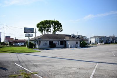 Restaurant at Willow Park Shopping Center