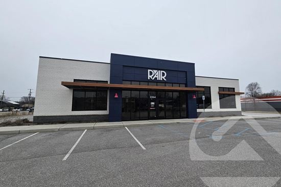 2264 W Main St 