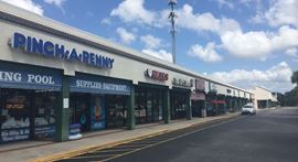 Lake Howell Plaza