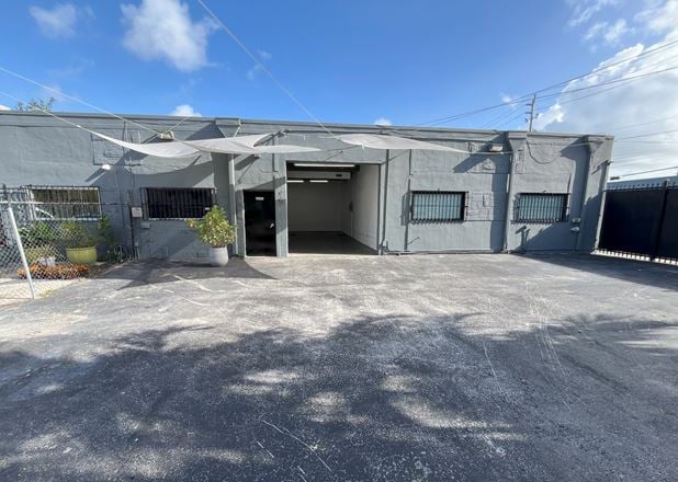 761 NW 23rd St