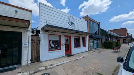 Photo of commercial space at 1017 S Broadway St in Carrollton