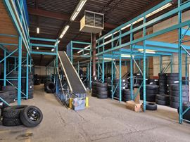 425 Industrial Avenue