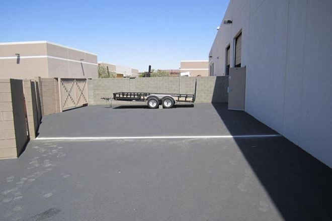 Santan Dobson Professional Park