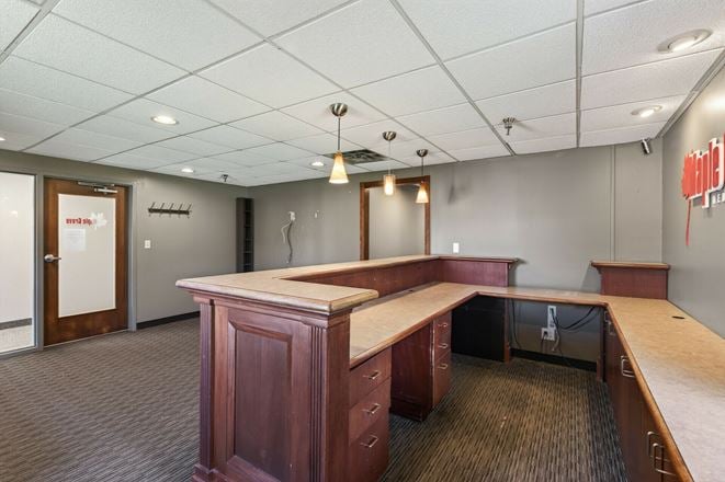 Grove Square Professional Building - Office Space For Lease