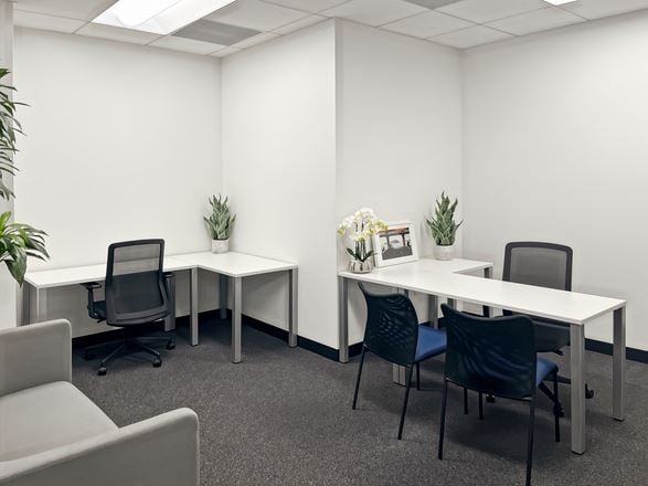 Regus - Irvine - Main St