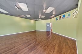 6135 Lakeside Drive Suite 121
