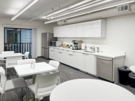 Regus - Campbell - Orchards City Dr