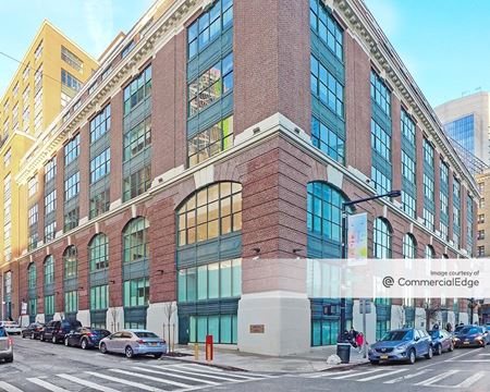 Retail space for Rent at 27-01 Queens Plaza North in Long Island City