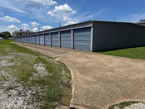 Holly Hill Dr
