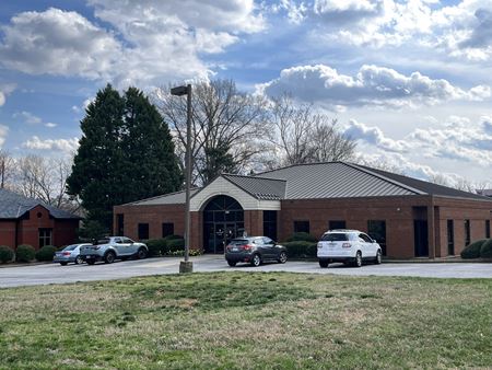 Photo of commercial space at 1418 E. Millbrook Road in Raleigh