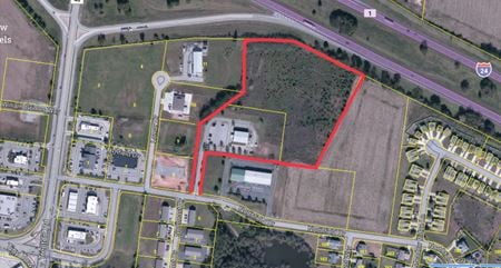 Other space for Sale at 1237 Northfield Dr in Clarksville