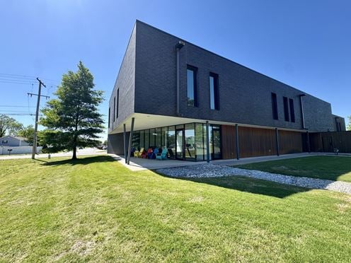 1011 SW A Street, Suite 109