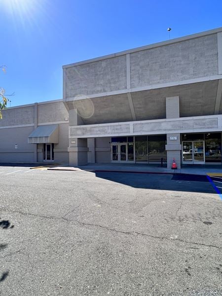Retail space for Rent at 1876-1880 Park Marina Drive in Redding