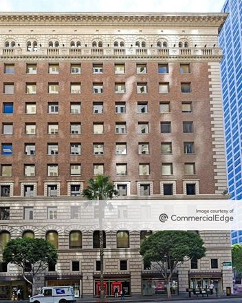 800-888 West 7th Street