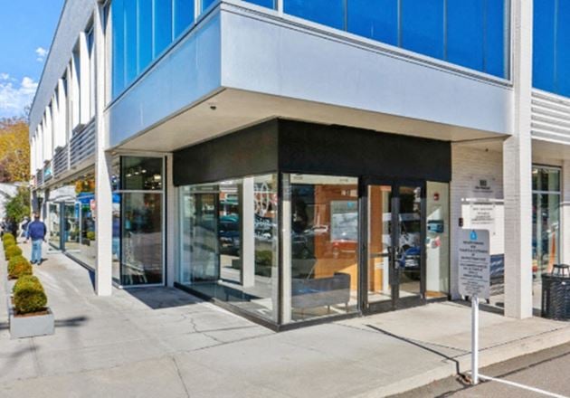 180 Post Road East