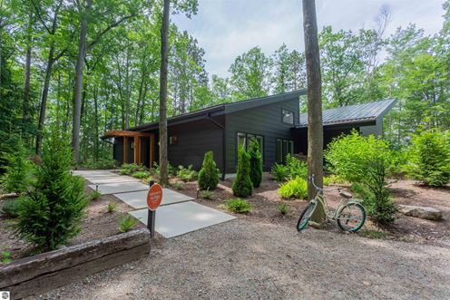 7103 Lake View Ridge Rd