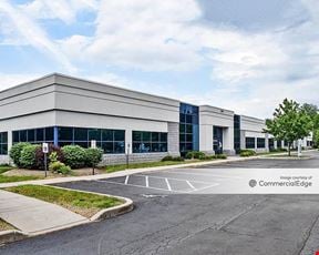 Northpointe Commerce Park - 270 Northpointe Pkwy