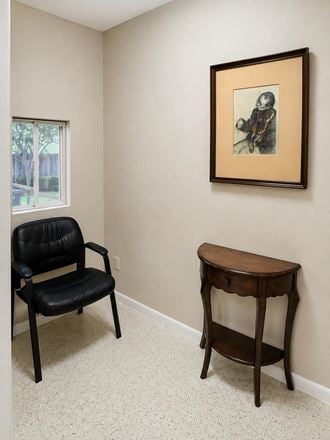 Freestanding Professional / Medical Office