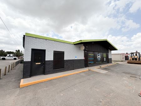 Retail space for Rent at 515 W 42nd St in Odessa