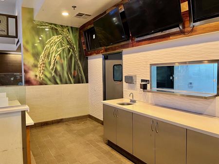 737      Space Photo Gallery 6