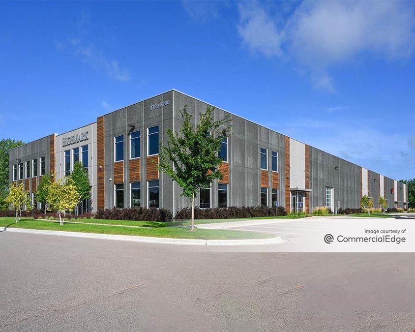 8720 Eagle Creek Pkwy