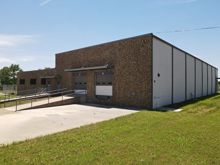 Photo of commercial space at 1101 Woods in Gainesville