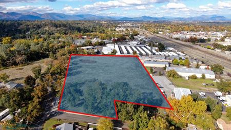 Photo of commercial space at 5625-5751 Cedars Road in Redding