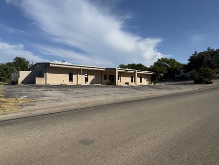 Photo of commercial space at 802 Avenue J in Marble Falls