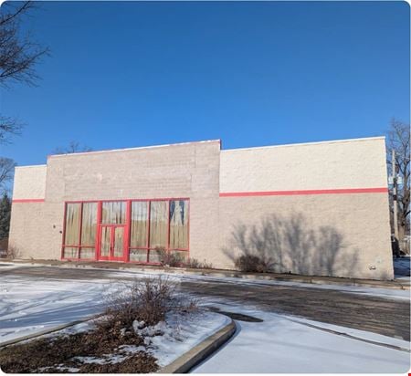 Retail space for Rent at 220 E Norris in Ottawa