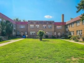 Casa Linda Townhomes