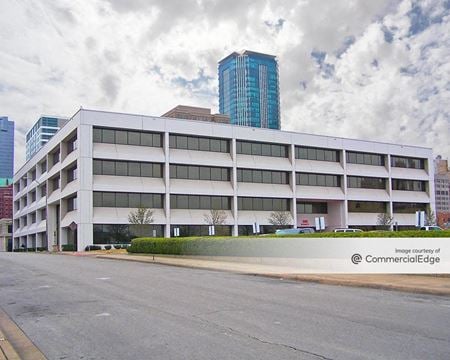 Shared and coworking spaces at 300 Burnett Street in Fort Worth